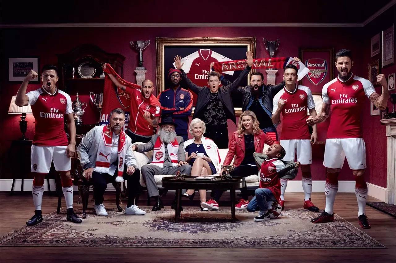 半场战报：热刺1-0哥本哈根，布伦南-约翰逊破门（半场速报：布伦南-约翰逊建功，热刺1-0暂领先哥本哈根）