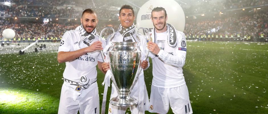 记者：前国门李雷雷有望接替杨智，担任青岛西海岸守门员教练（媒体称前国门李雷雷或将接班杨智，出任青岛西海岸门将教练）