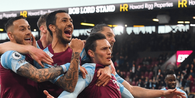 记者：本届世界杯将有半场球员和教练采访，赛前两天开发布会（记者称：本届世界杯增设半场球员、教练采访，赛前两日举行发布会）