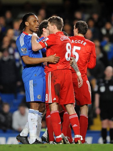 NBA：马刺惨遭连败 文班亚马表现亮眼（NBA：马刺再遭连败，文班亚马高光难救主）